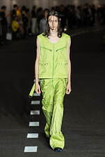 シュープ 2024年春夏コレクション - ミニマルな佇まいの“東京”から｜写真12