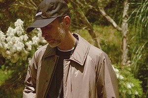 アクアスキュータム×ナンガ“ダウン仕様”のステンカラーコート「ファイリー」防水性も向上