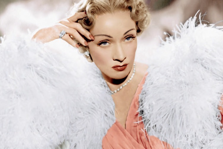 書籍『Fashion in Film』時代を変えた映画衣装×一流ファッションデザイナーをフィーチャー