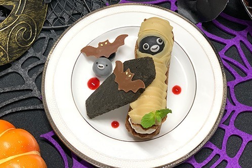 「Suicaのペンギン」“包帯姿スイーツ”などハロウィンビュッフェで、池袋ホテルメトロポリタンより