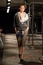 ファッションショーをライブで！ - 2011年春夏コレクションの「roomsLINK」に注目｜写真5