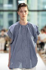 サポートサーフェス 2024年春夏コレクション - 軽やかに、大胆に｜写真10