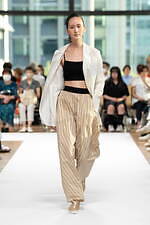 サポートサーフェス 2024年春夏コレクション - 軽やかに、大胆に｜写真12