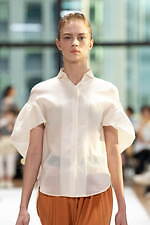 サポートサーフェス 2024年春夏コレクション - 軽やかに、大胆に｜写真45