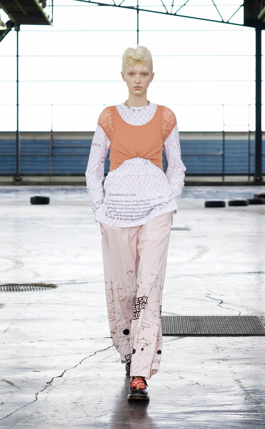 mint designs　ミントデザインズ　変形パンツ Collection | mintdesigns official web site.