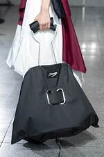 ヨウヘイ オオノ 2024年春夏コレクション - 過去と向き合い、夢を築く｜写真6