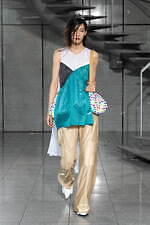 ヨウヘイ オオノ 2024年春夏コレクション - 過去と向き合い、夢を築く｜写真9