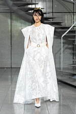 ヨウヘイ オオノ 2024年春夏コレクション - 過去と向き合い、夢を築く｜写真38