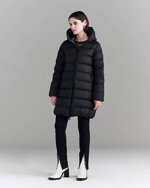 デュベティカ(DUVETICA) 2023-24年秋冬ウィメンズコレクション  - 写真8