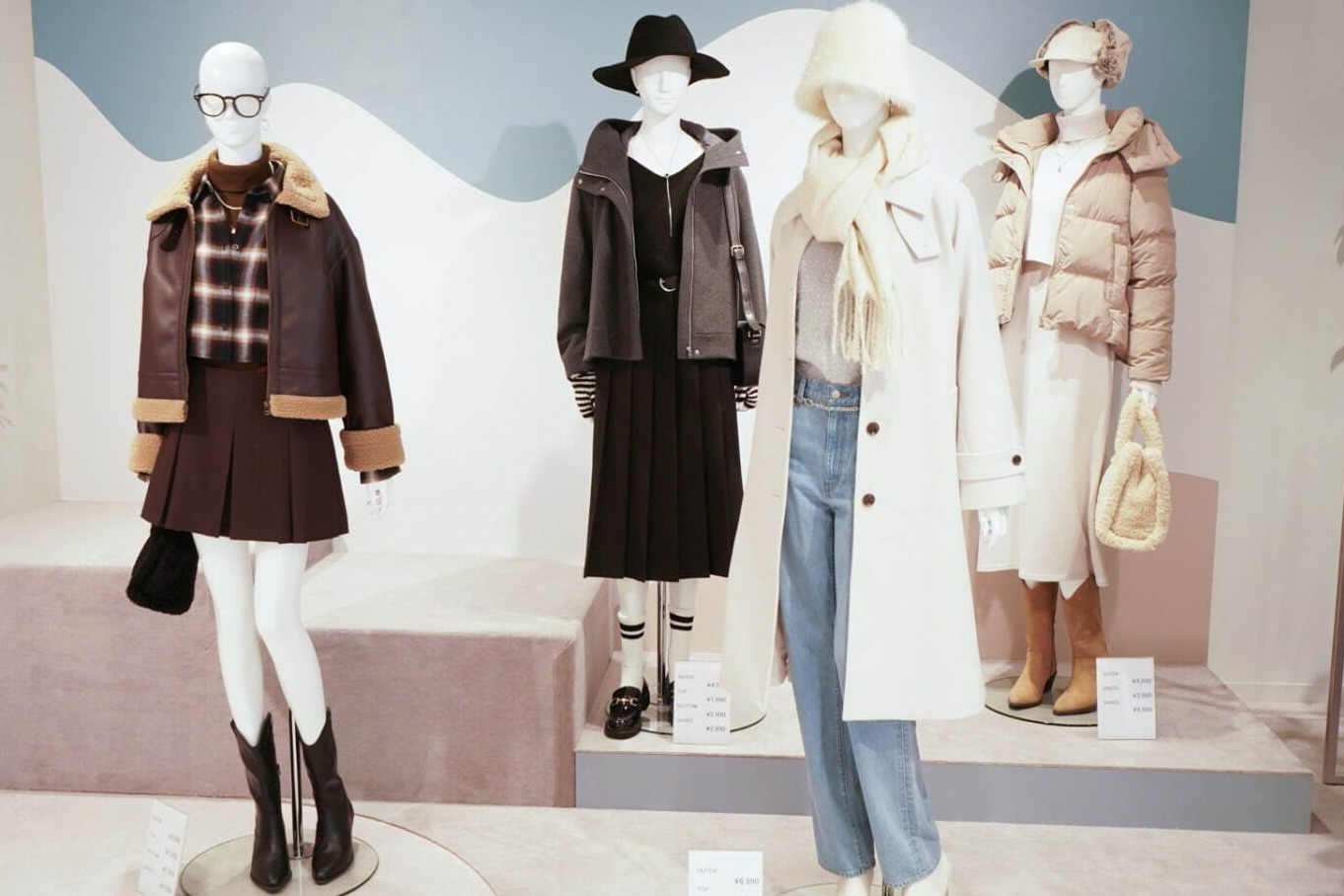 チャーリー・ブラウン｜GU23年秋冬のおすすめ新作は？『ピーナッツ』コラボスウェットや“もこもこ”フェイクファーバッグ