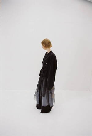 リュウカガ(RYU KAGA) 2025-26年秋冬ウィメンズコレクション  - 写真18