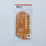 ファミマの「コンビニエンスウェア」新作、収納可能なポーチ付きカーディガン＆ソックスに“秋カラー”｜写真9