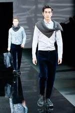 エンポリオ アルマーニ 2014-15年秋冬メンズコレクション ‐ 素材を操るイリュージョン｜写真13