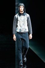 エンポリオ アルマーニ 2014-15年秋冬メンズコレクション ‐ 素材を操るイリュージョン｜写真31