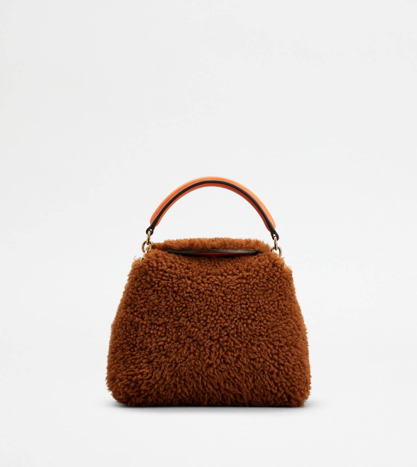 トッズ新作“オレンジ×ブラウン”の秋色モコモコ素材を配したバッグ