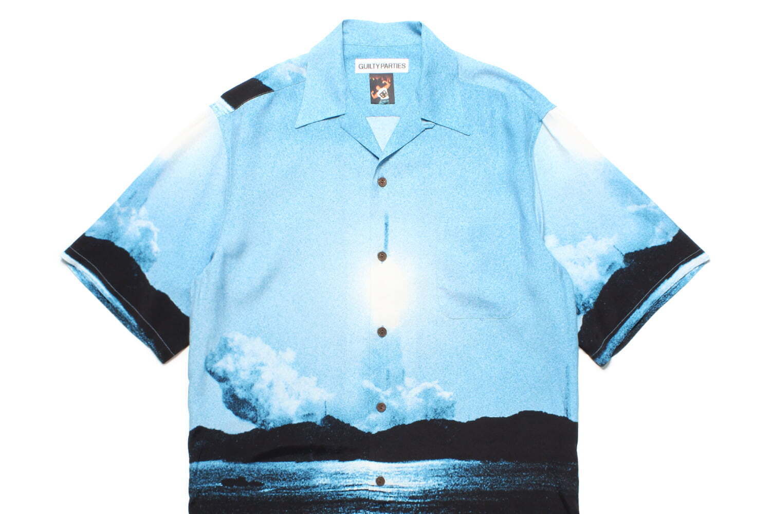 ヨーク｜ワコマリア×写真家・小浪次郎、鮮やかな作品を“総柄”で落とし込んだハワイアンシャツ