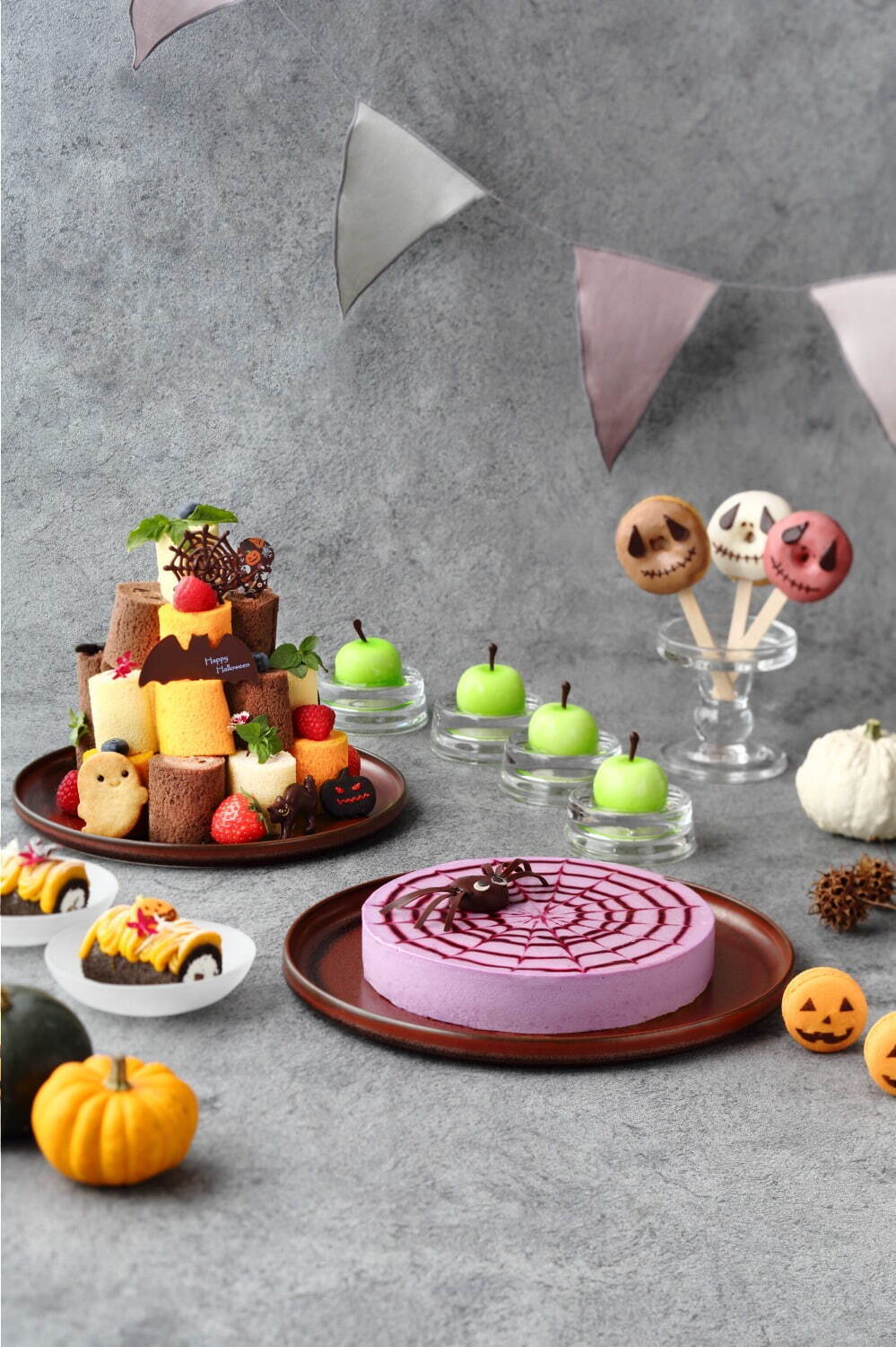 JWマリオット・ホテル奈良のハロウィンブッフェ、骸骨のドーナツや蜘蛛の巣ケーキなどモンスタースイーツ｜写真4