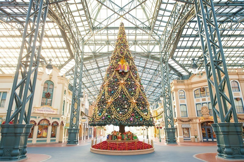 東京ディズニーランド＆東京ディズニーシーのクリスマスイベント、高さ