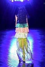 リンシュウ 2024年春夏コレクション - 苦くて甘い恋心｜写真6