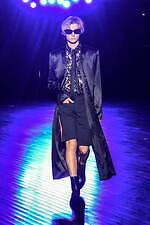 リンシュウ 2024年春夏コレクション - 苦くて甘い恋心｜写真18