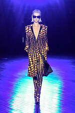 リンシュウ 2024年春夏コレクション - 苦くて甘い恋心｜写真28