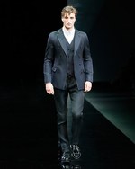 ジョルジオ アルマーニ 2014-15年秋冬メンズコレクション ‐ 紳士の装いにラグランを取り入れて｜写真17