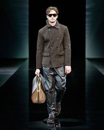 ジョルジオ アルマーニ 2014-15年秋冬メンズコレクション ‐ 紳士の装いにラグランを取り入れて｜写真30