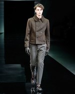 ジョルジオ アルマーニ 2014-15年秋冬メンズコレクション ‐ 紳士の装いにラグランを取り入れて｜写真47