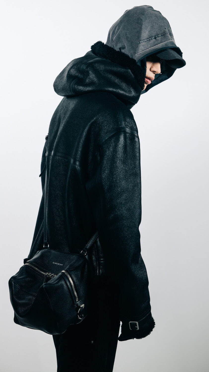 GIVENCHY Black Crinkled Calf Leather Small 