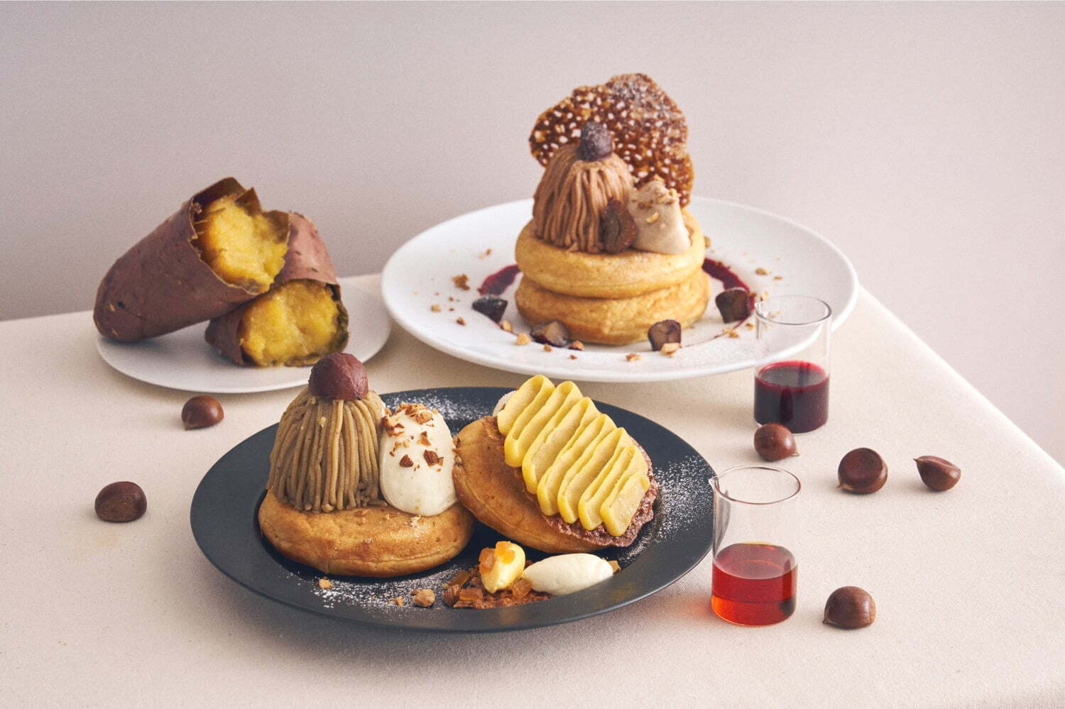 カフェ＆ブックス ビブリオテークのモンブランスイーツ、和栗モンブランパンケーキ＆安納芋タルトなど