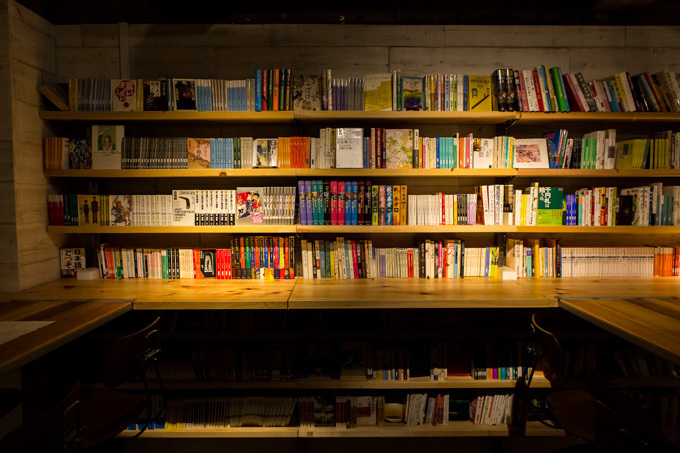 「森の図書室」渋谷で深夜まで営業 - 飲食も可能な“本と人がつながる場所”｜写真5