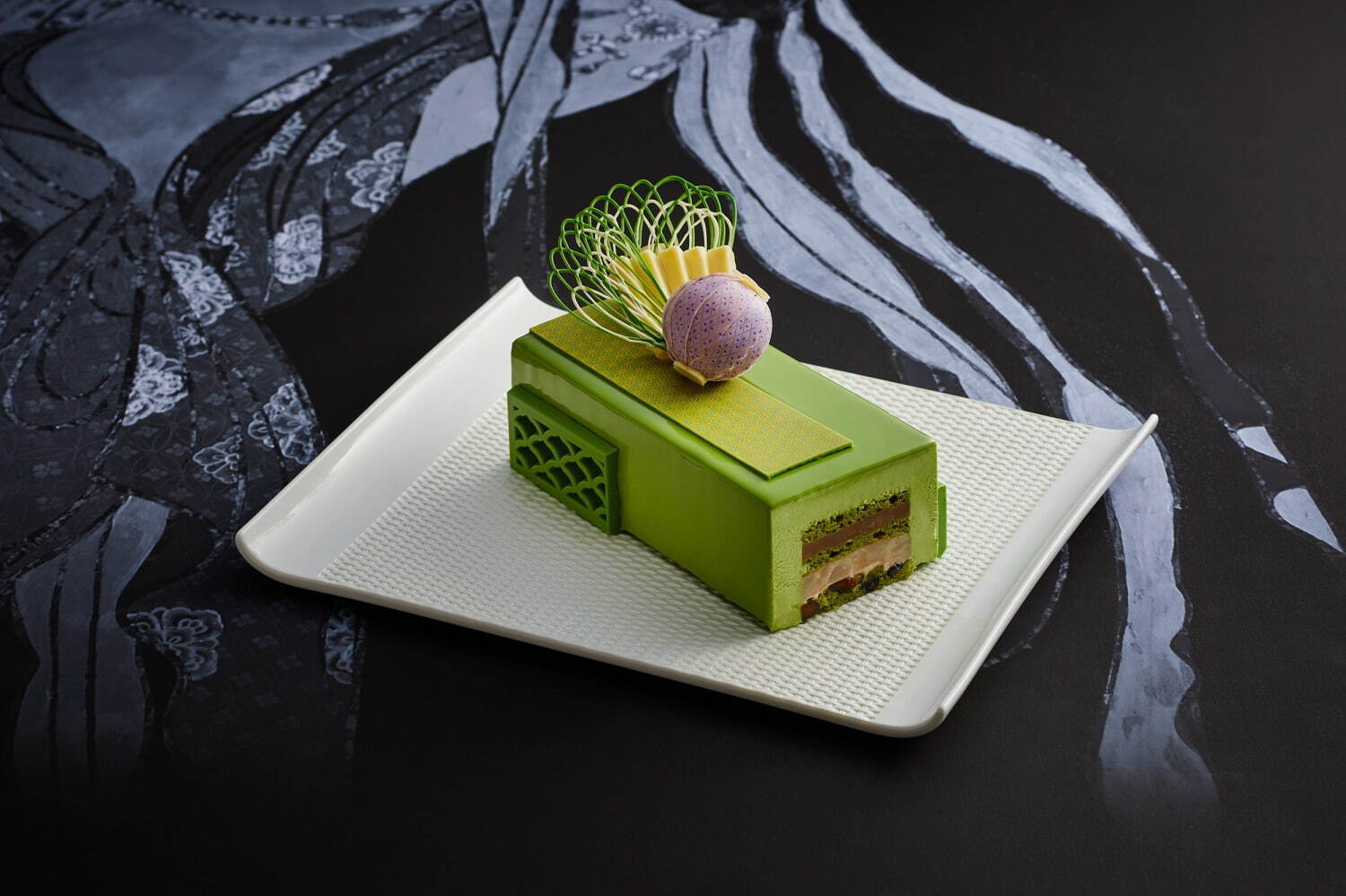 ＜ホテル雅叙園東京＞23年クリスマスケーキ、玉手箱型のケーキ詰め合わせや“和要素”抹茶ケーキなど