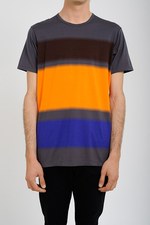 ラッド ミュージシャン、画家マーク・ロスコ作品モチーフのTシャツ発売｜写真6