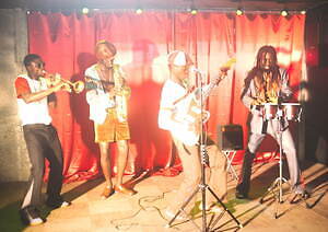 ラムロフ(Lamrof) 2023年春夏ウィメンズ&メンズコレクション  - 写真14