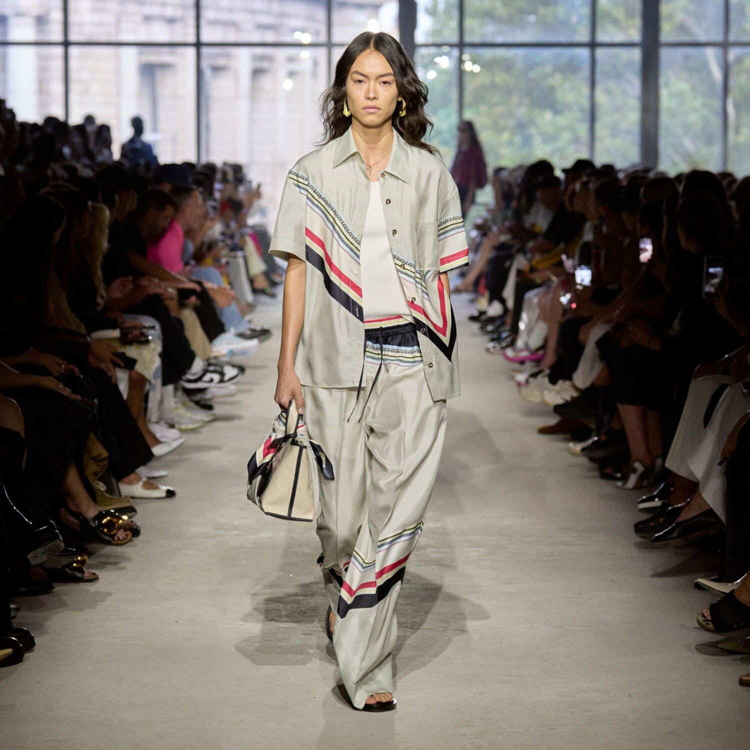 3.1 フィリップ リム(3.1 Phillip Lim) 2024年春夏ウィメンズコレクション  - 写真22