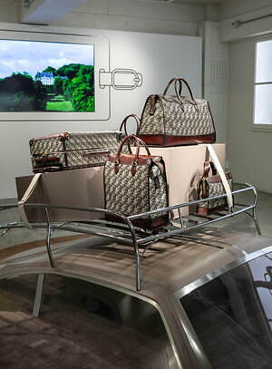 ベルルッティ(BERLUTI) トワル・マルブフ｜写真1