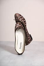 レペット“レオパード柄”のバレエシューズ、ラウンドトゥorポインテッドトゥの2型｜写真2