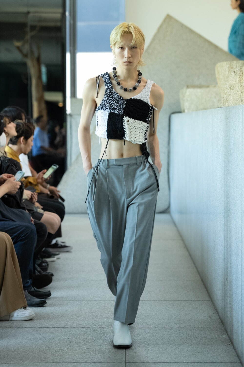 ラム・シェ(RUMCHE) 2024年春夏ウィメンズコレクション シルエット - 写真14