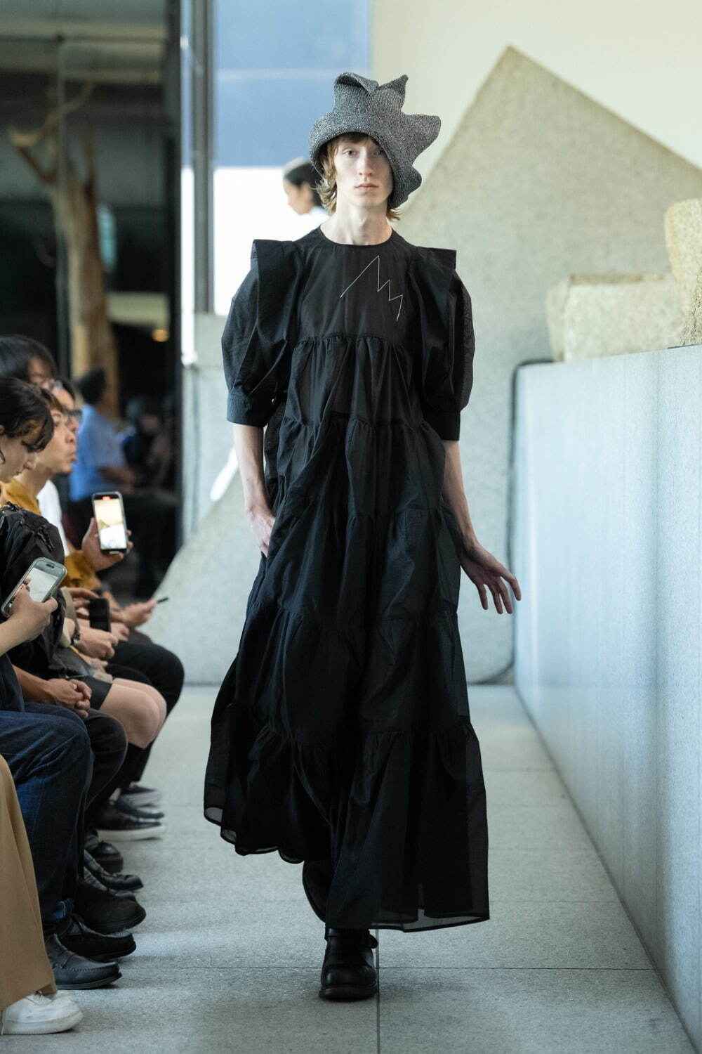 ラム・シェ(RUMCHE) 2024年春夏ウィメンズコレクション シルエット - 写真28