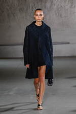 トリー バーチ 2024年春夏コレクション	- “エフォートレス”な生活を目指して｜写真6