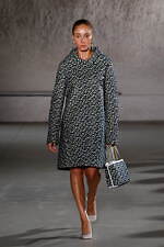 トリー バーチ 2024年春夏コレクション	- “エフォートレス”な生活を目指して｜写真25