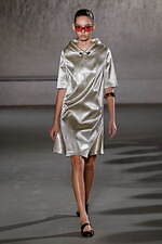 トリー バーチ 2024年春夏コレクション	- “エフォートレス”な生活を目指して｜写真26