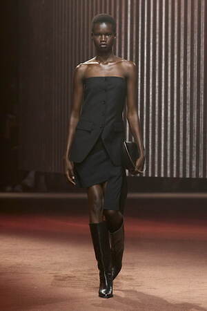 コス(COS) 2023-24年秋冬ウィメンズ&メンズコレクション  - 写真7