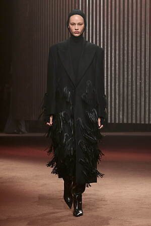 コス(COS) 2023-24年秋冬ウィメンズ&メンズコレクション  - 写真36