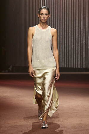 コス(COS) 2023-24年秋冬ウィメンズ&メンズコレクション  - 写真38