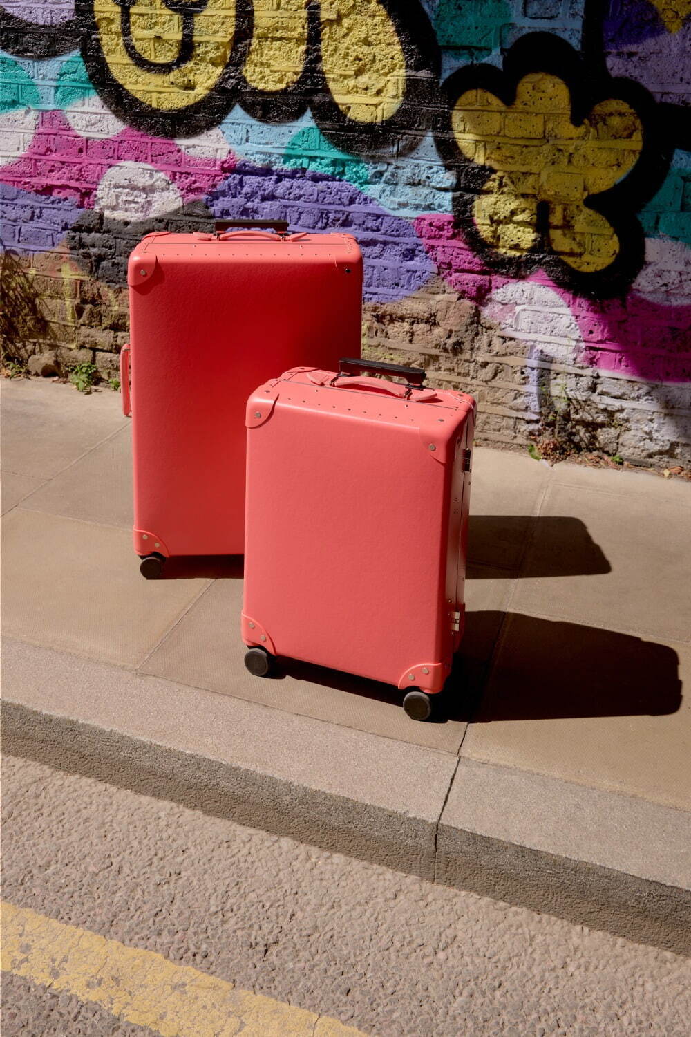 グローブ・トロッター“ポップなカラー”のスーツケース、グリーンやパステルブルーなど3色展開｜写真59