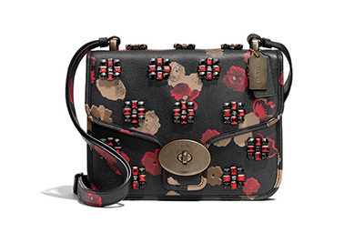 COACHが贈るホリデーコレクション - バッグやグローブ、腕時計など