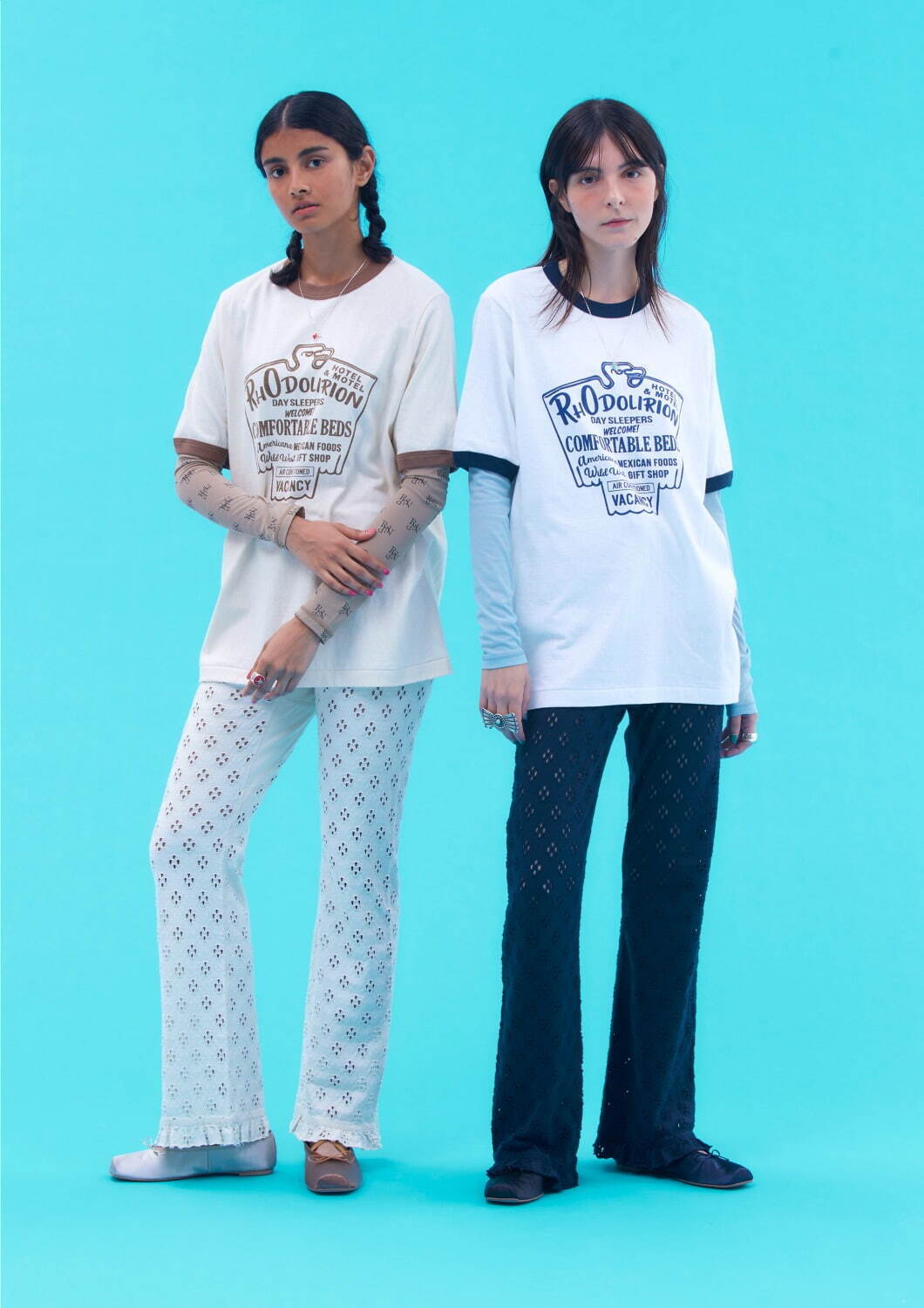 ロドリリオン×アメリカーナ、“モーテルの看板”グラフィックTシャツ＆スワロー刺繍のジーンズ｜写真5