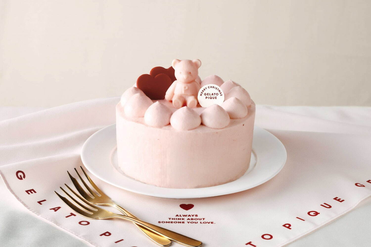 クリームチーズと紅茶のピンクベアケーキ 5,616円
