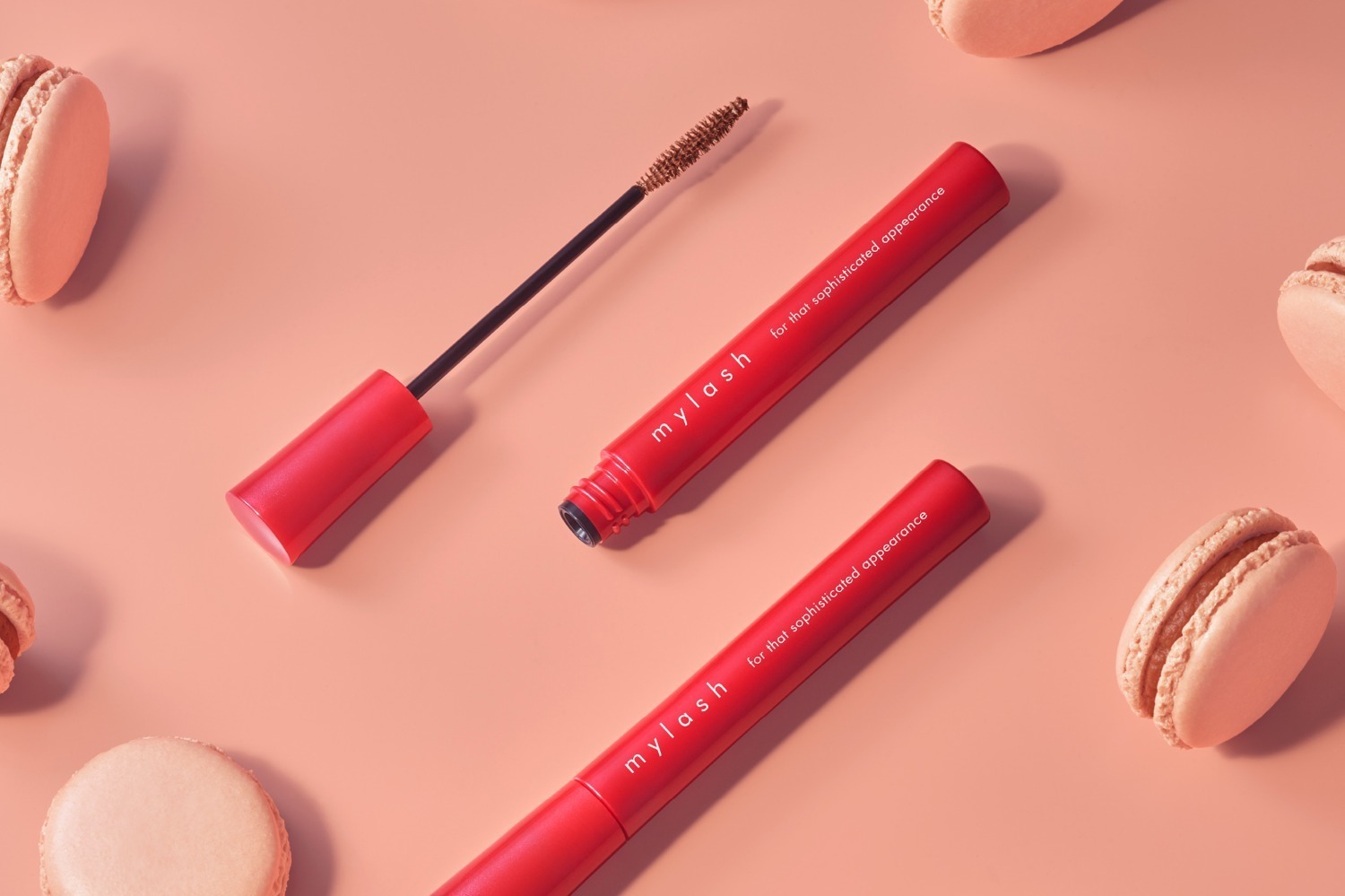 オペラ23年冬コスメ、“まつげが自然に際立つ”人気マスカラに「アプリコットブラウン」の限定色